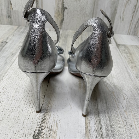 MICHAEL Michael Kors open toe sandal heels with silver sequin bow - 6.5M - Picture 6 of 9